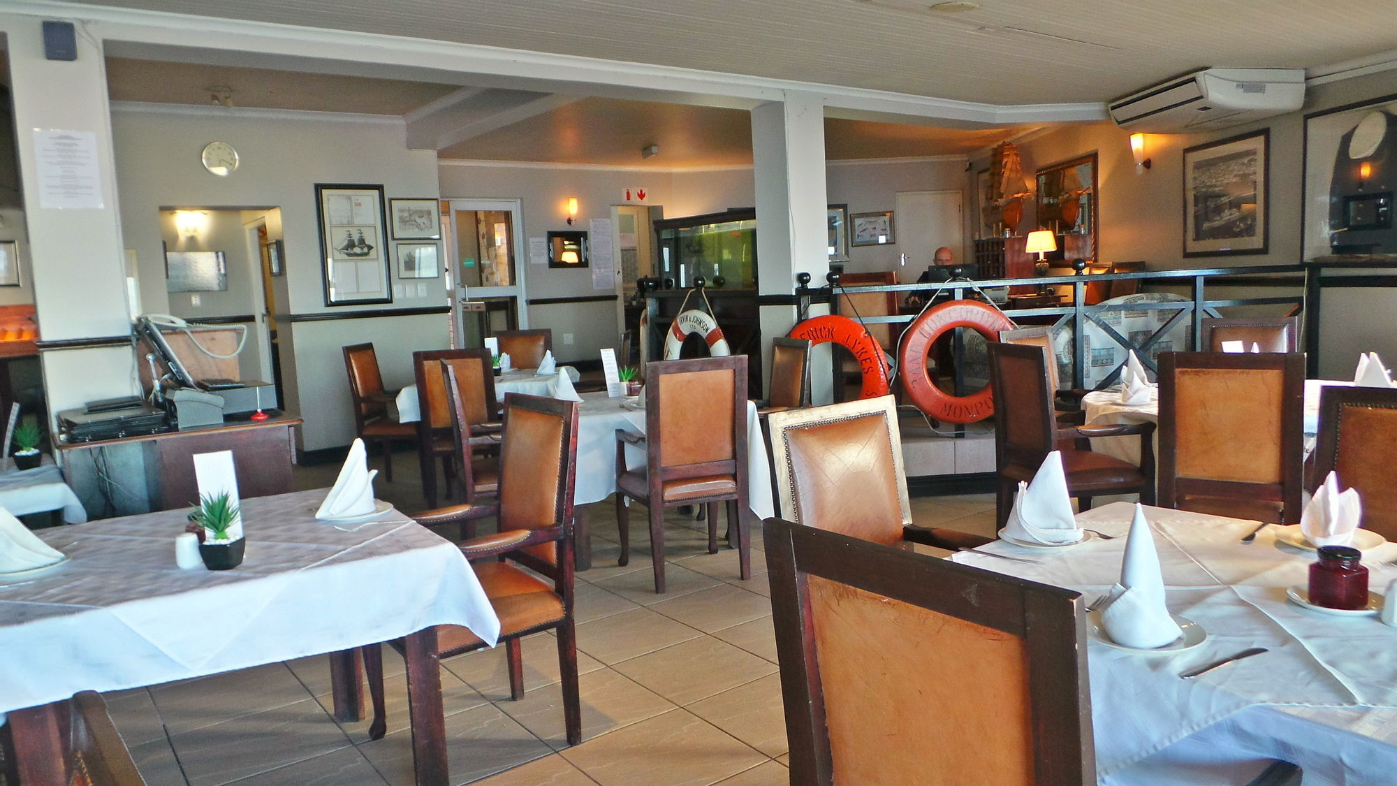 Chapman Hotel And Conference Centre Port Elizabeth Exteriör bild